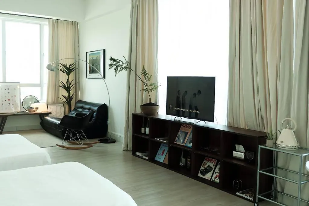Cny Hbv Bauhaus Studio In Mount Austin Apartment Johor Bahru 0*,