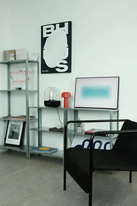 Cny Hbv Bauhaus Studio In Mount Austin Apartamento Johor Bahru